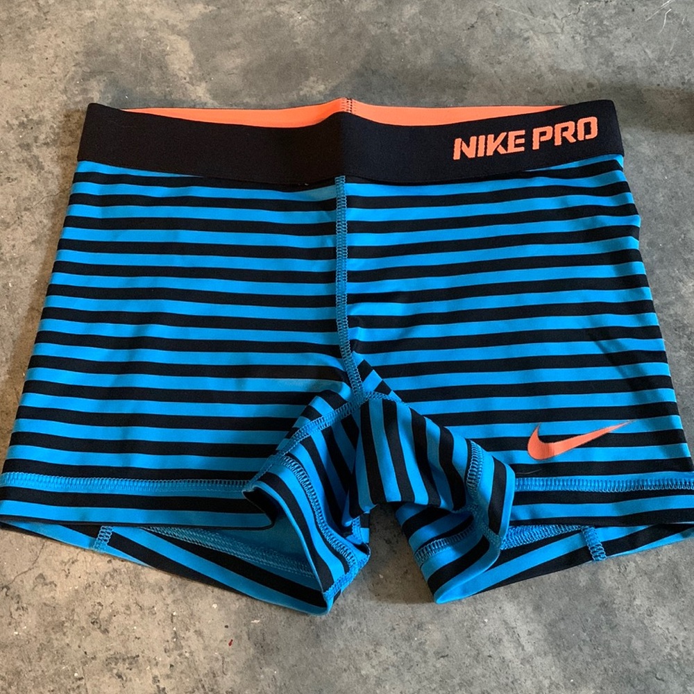 Blue & black Nike pro